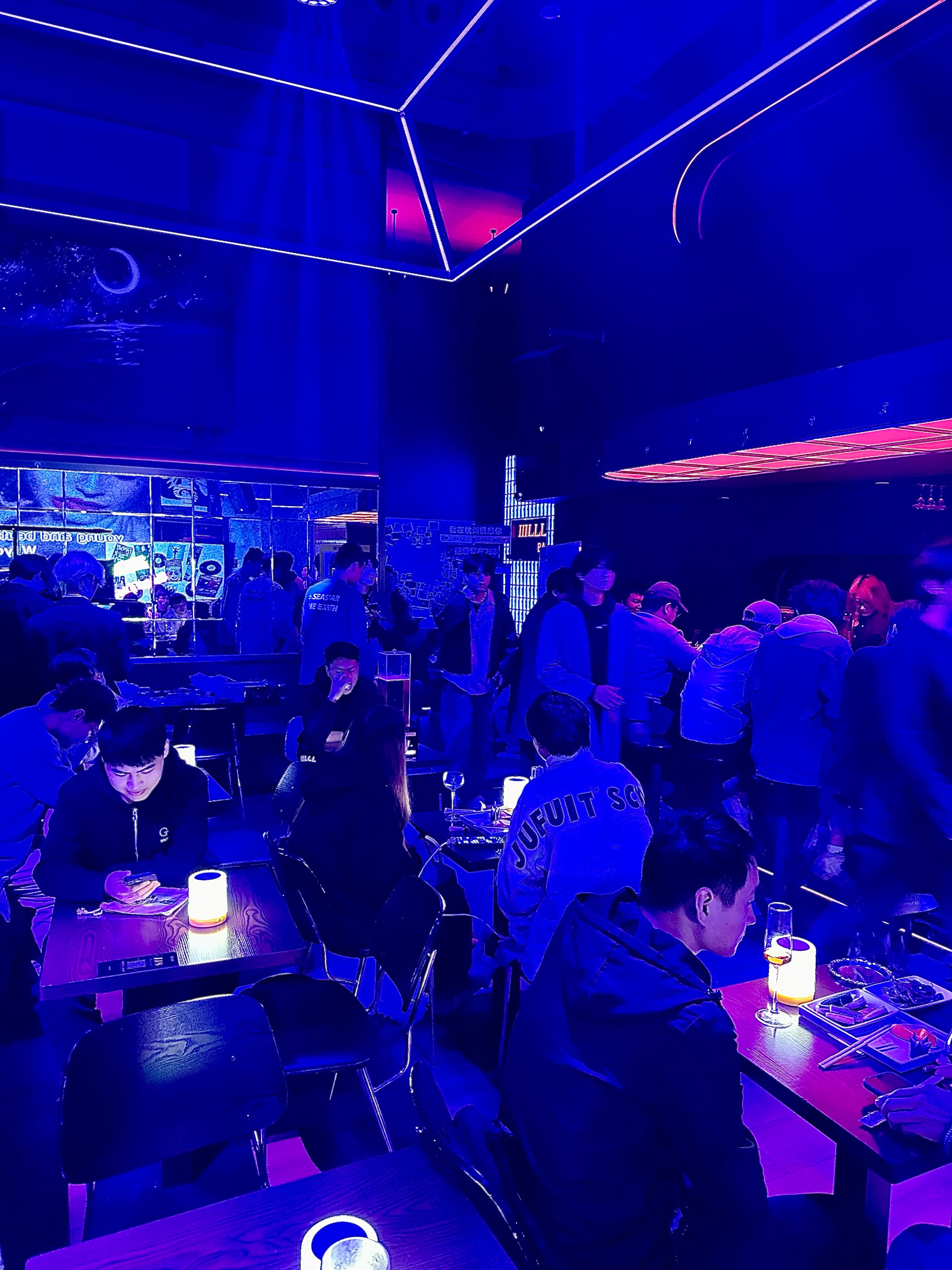 株洲商务KTV夜场，尽享尊荣待遇-荷塘区ktv预定